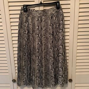 J Crew accordian pleat skirt, size 4